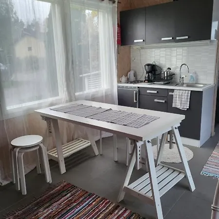 Mini House With Own Garden Apartment