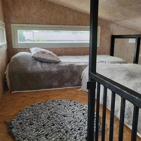 アパート Mini House With Own Garden *